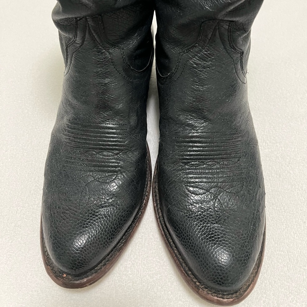 Smoky blue soft ostrich trio as cowboy boots. Beautiful boots with little wear.